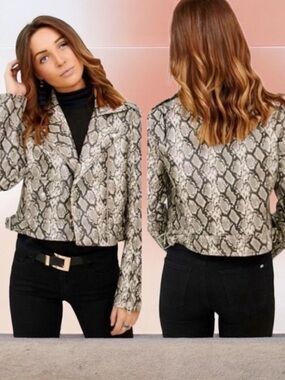 Blank NYC‎ Break Away Snakeskin Moto Jacket Size Med NWT